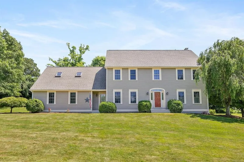 3 Gina Ln, Marlborough, CT — sold colonial