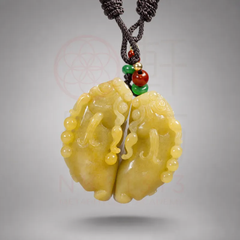 精品黄翡翠招财貔貅