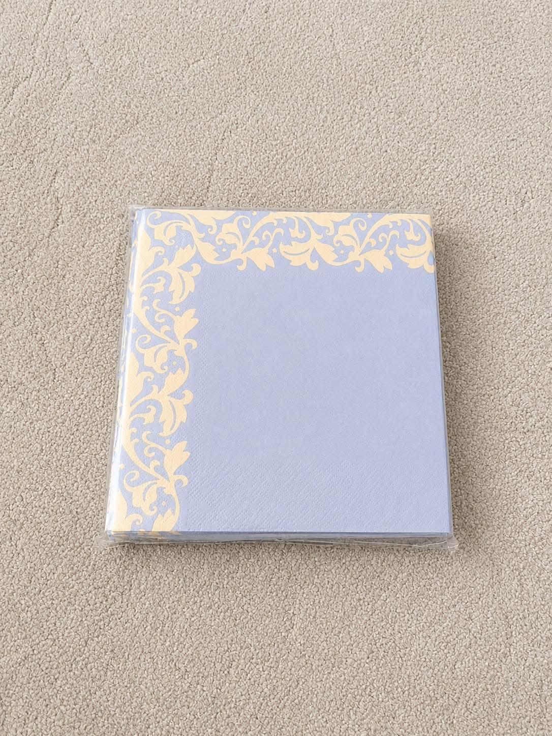 Code H - Grey & Gold Luxe Serviettes 