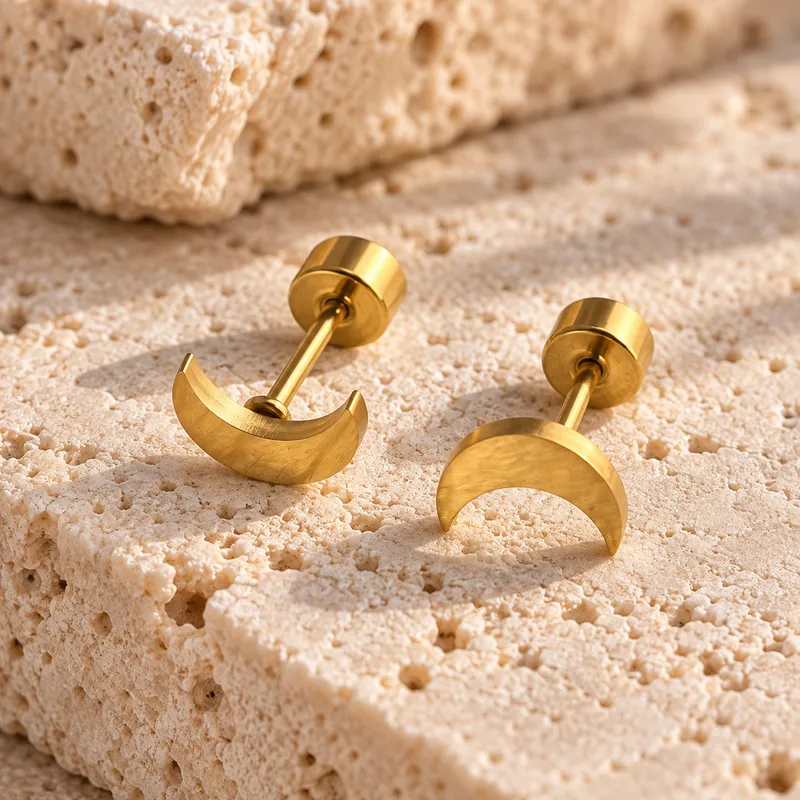 The Half Moon Earrings
