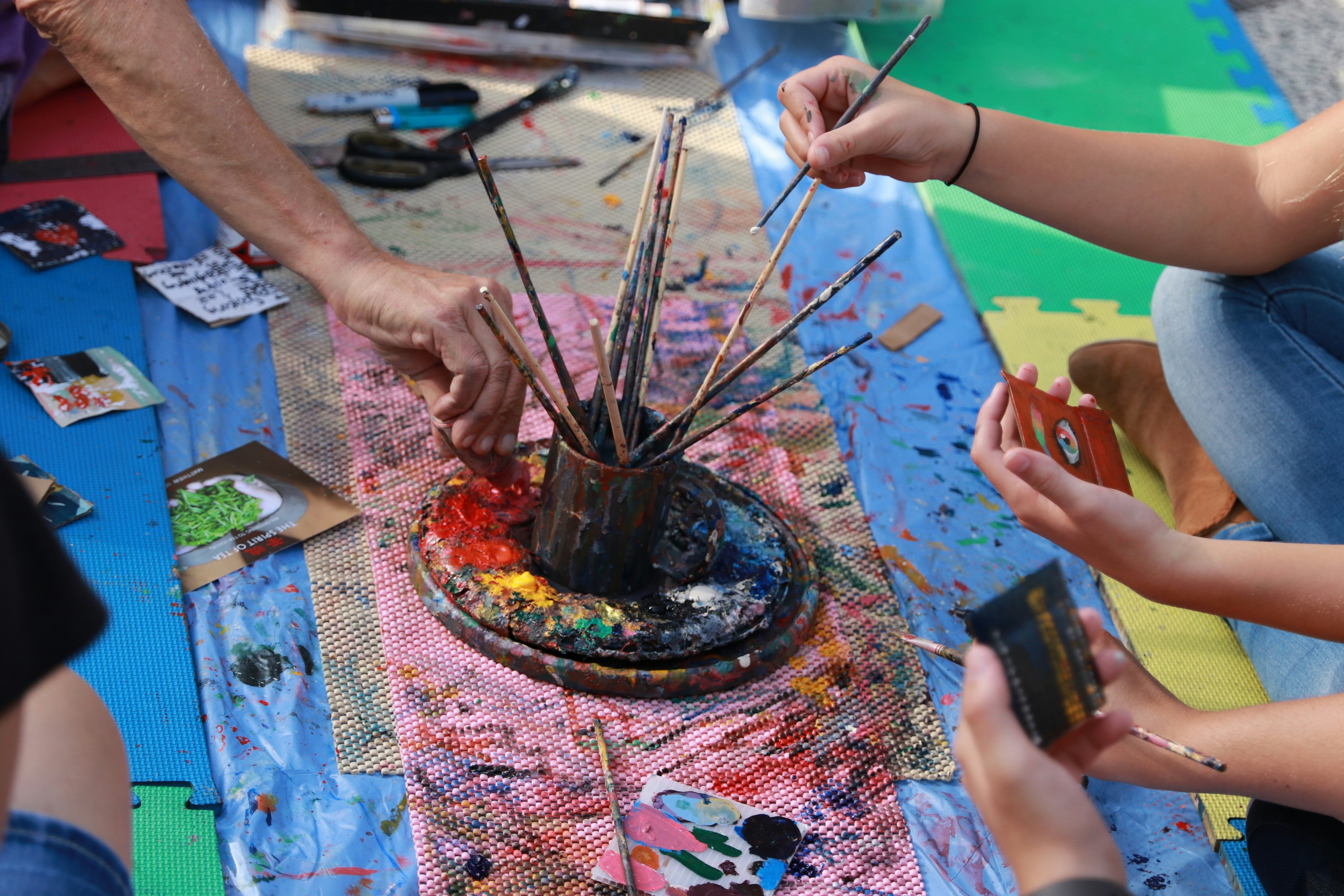 Art Classes Ages 12-14 (10 sessions package)