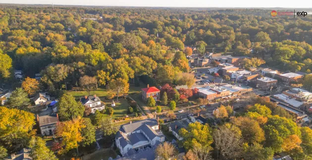Hillsborough NC neighborhoods and homes