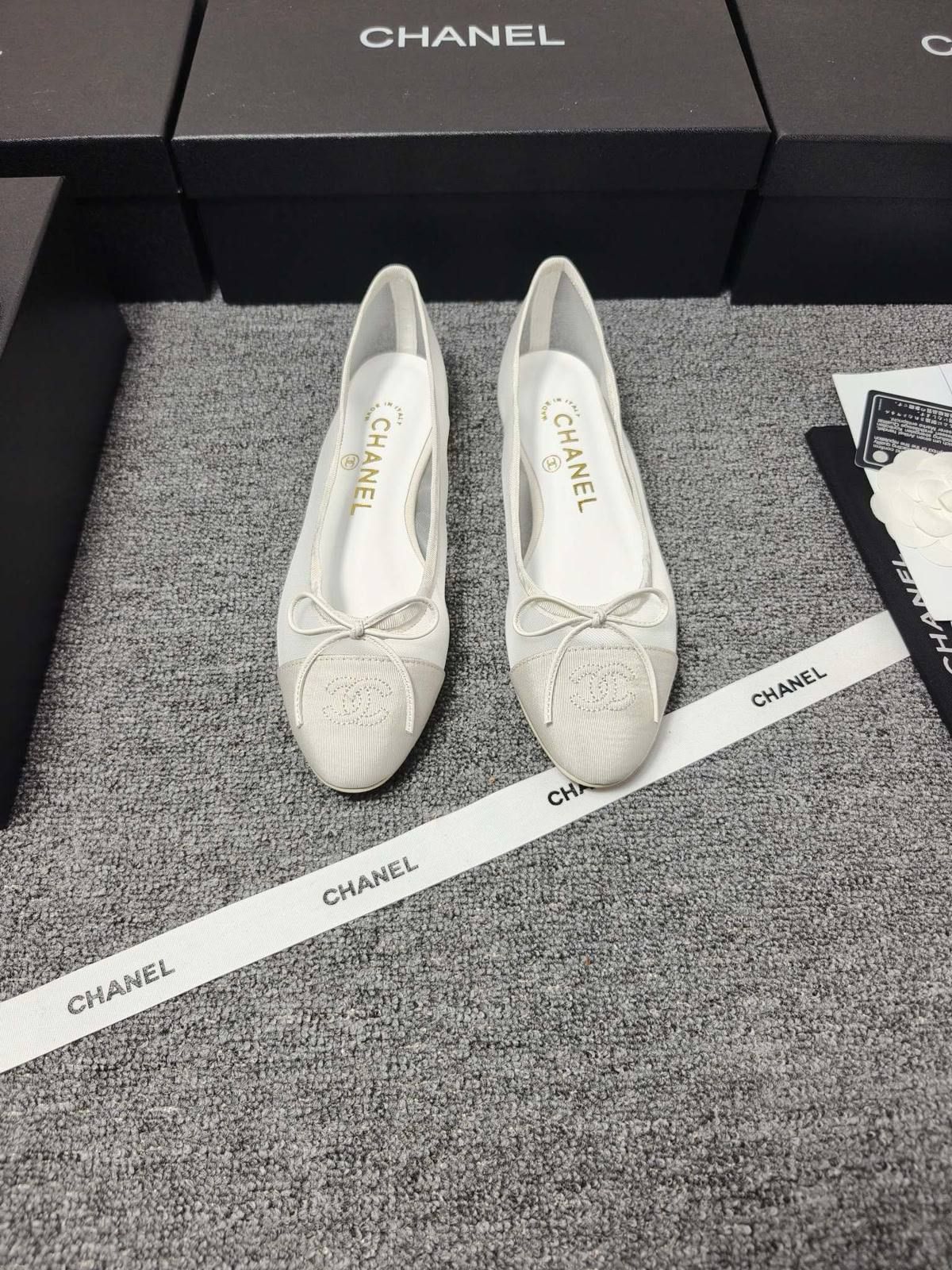 Chanel Inspired Classic Quilted Ballet Flats - High-Quality Premium Women's Shoes | D-E46