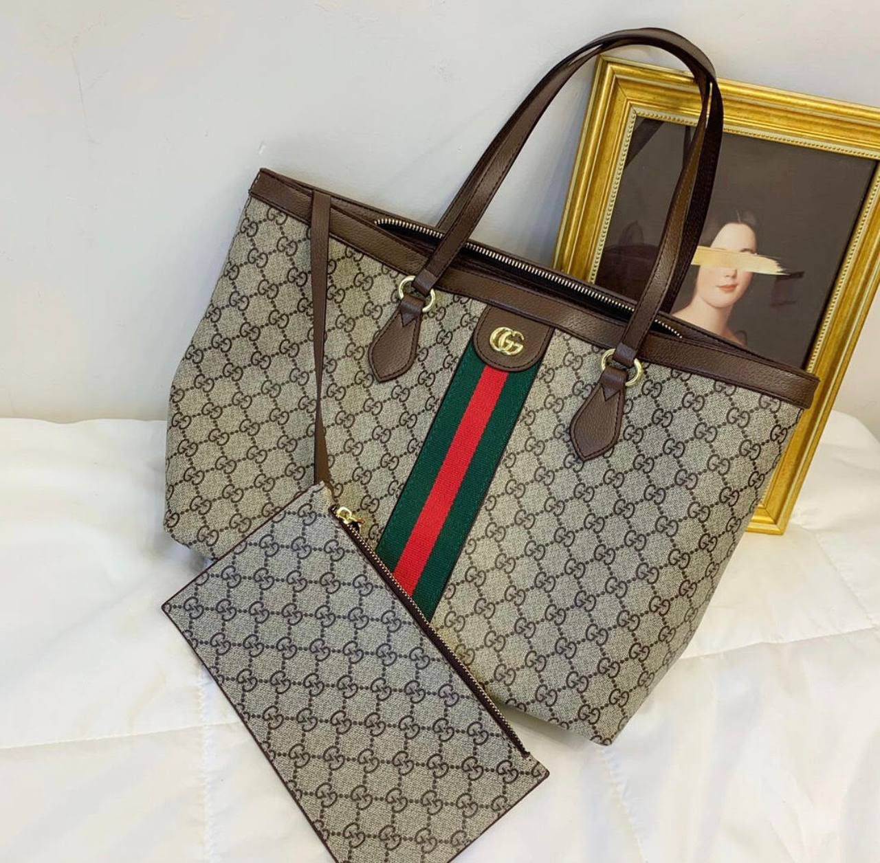 Luxury Monogram Shopping Tote Bag & Matching Pouch Set – Timeless Heritage Elegance | D-E15
