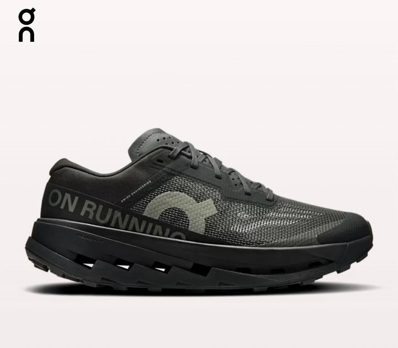 On Running Men's Black Sneaker High Master | Ultimate Comfort UAE | D-E56