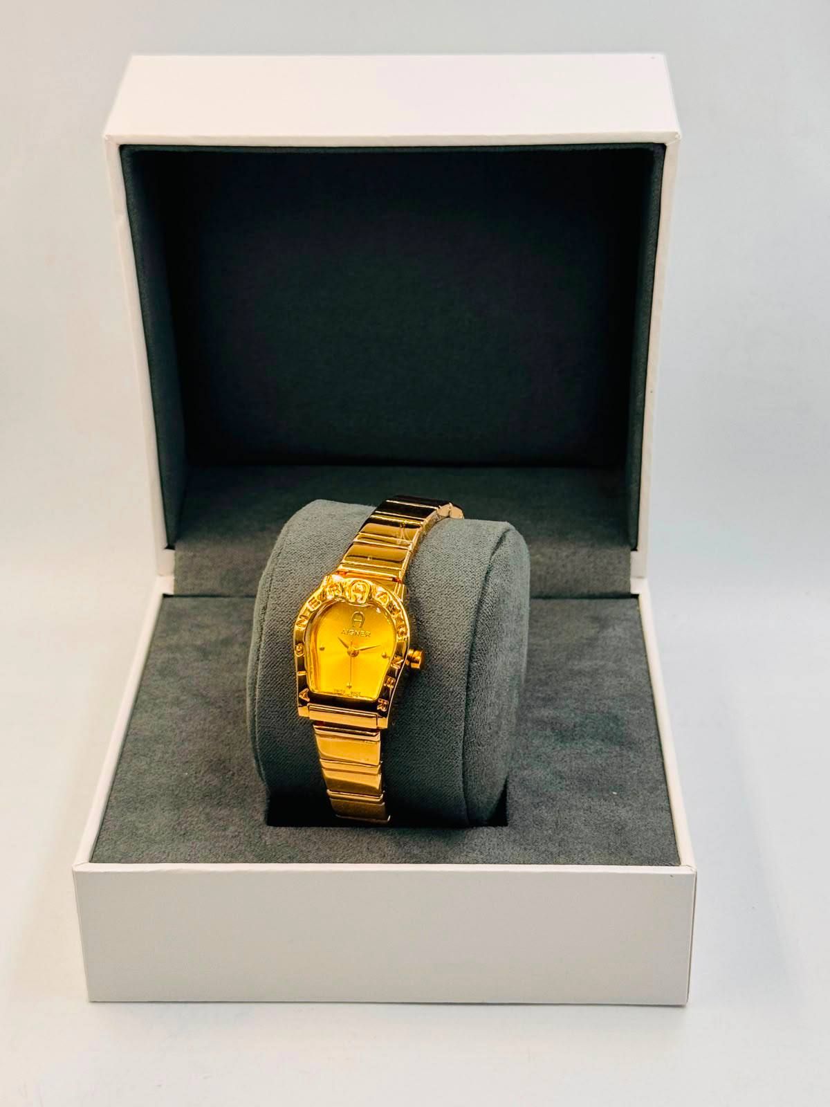 Aigner-Inspired Iconic Horseshoe Luxury Watch with Emerald Green Dial (Premium Quality) | D-E13