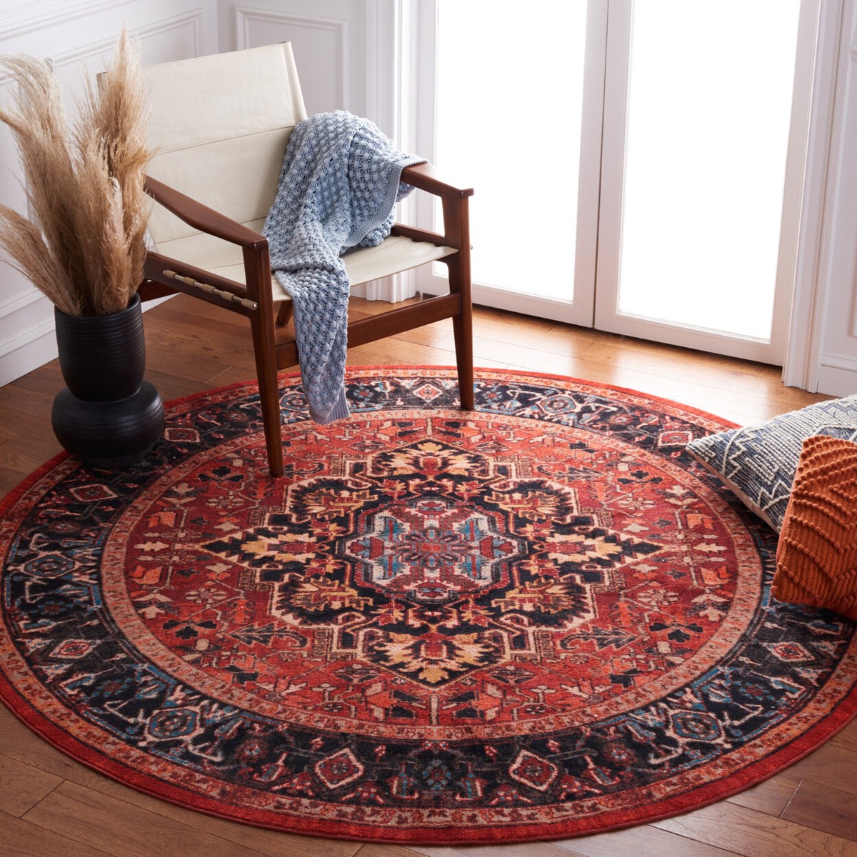 Rugs & Decor