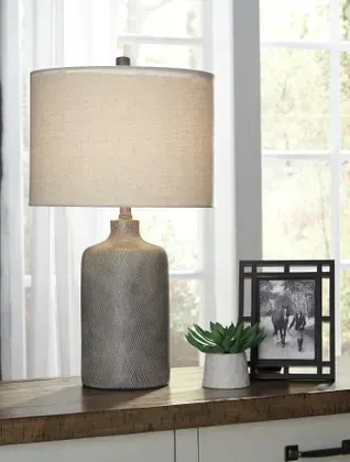 Linus Ceramic Table Lamp (1/CN)