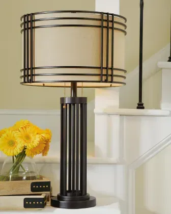 Hanswell Metal Table Lamp (1/CN)