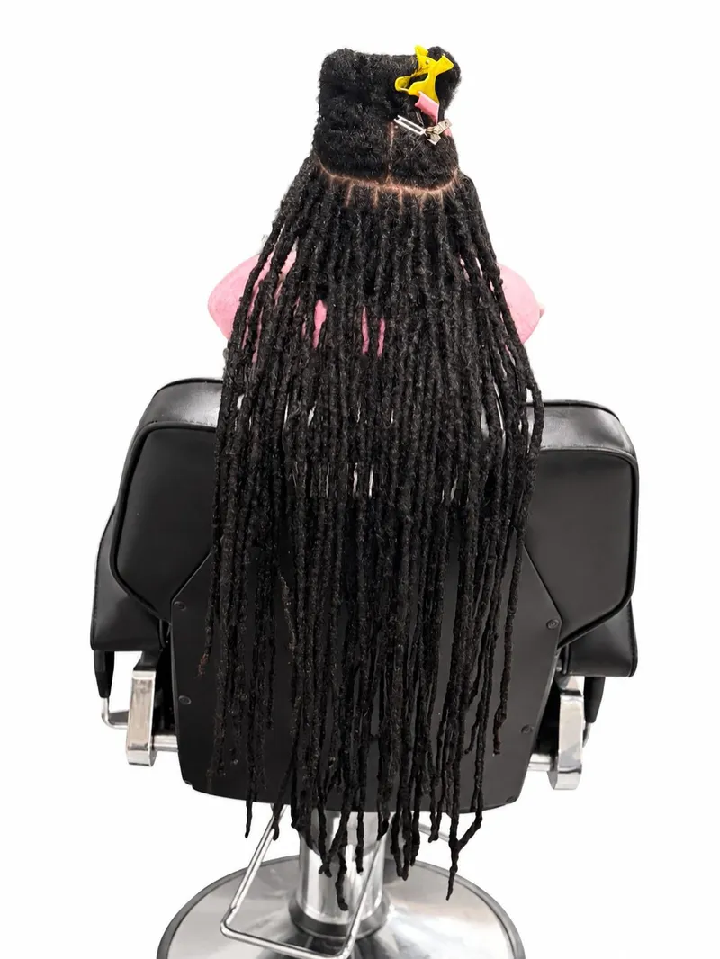 Dreadlocks reattachment, full loc length