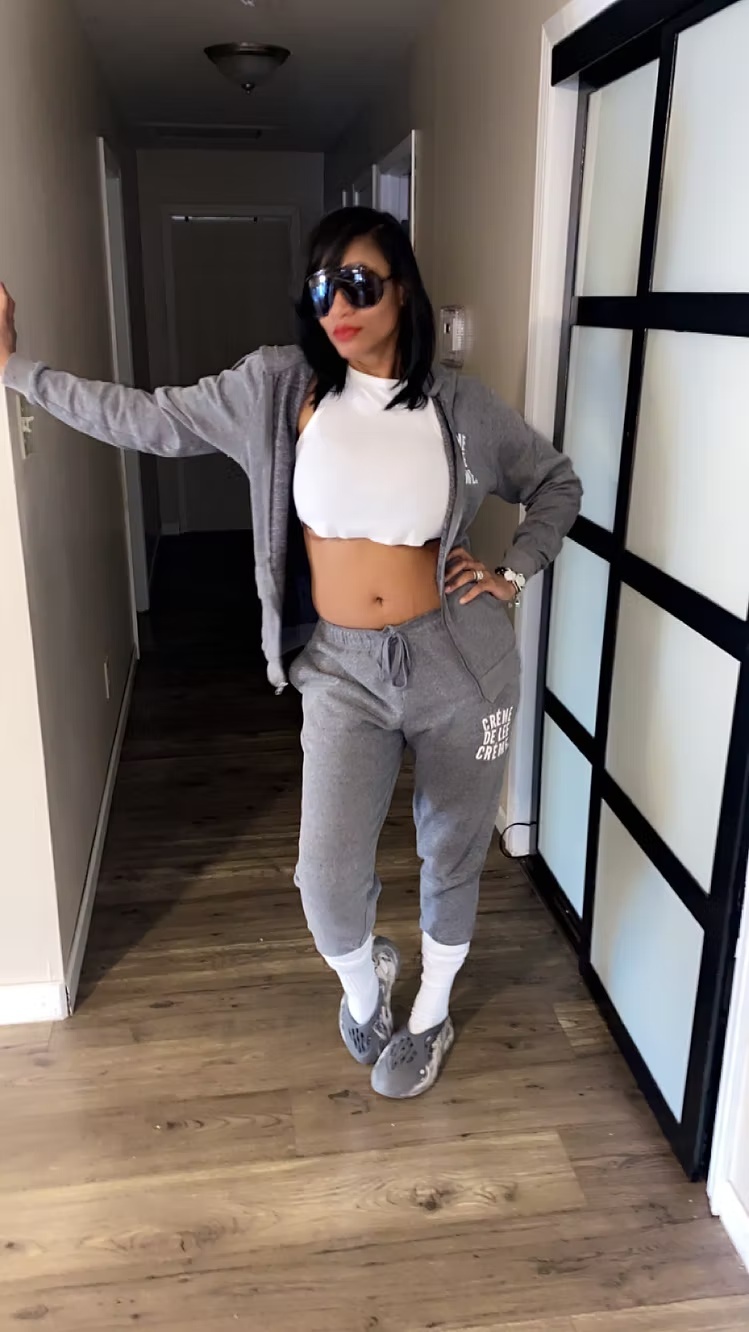 Créme De Lee Créme 3-Piece Zip Hoodie Jogger Set