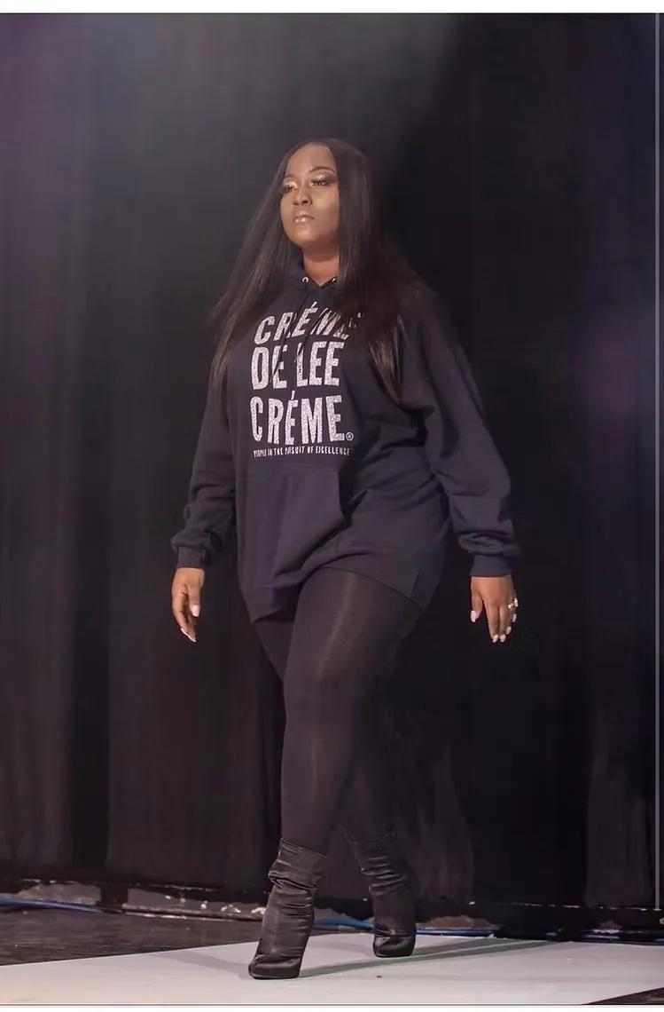 Créme De Lee Créme Classic Hoodie