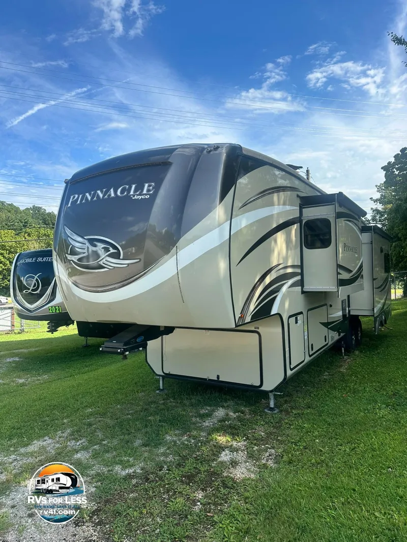 2018 Jayco Pinnacle 36FBTS