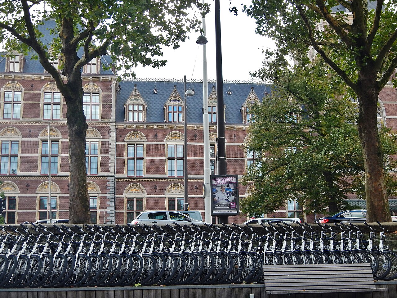 Amsterdam by Bike: City Highlights