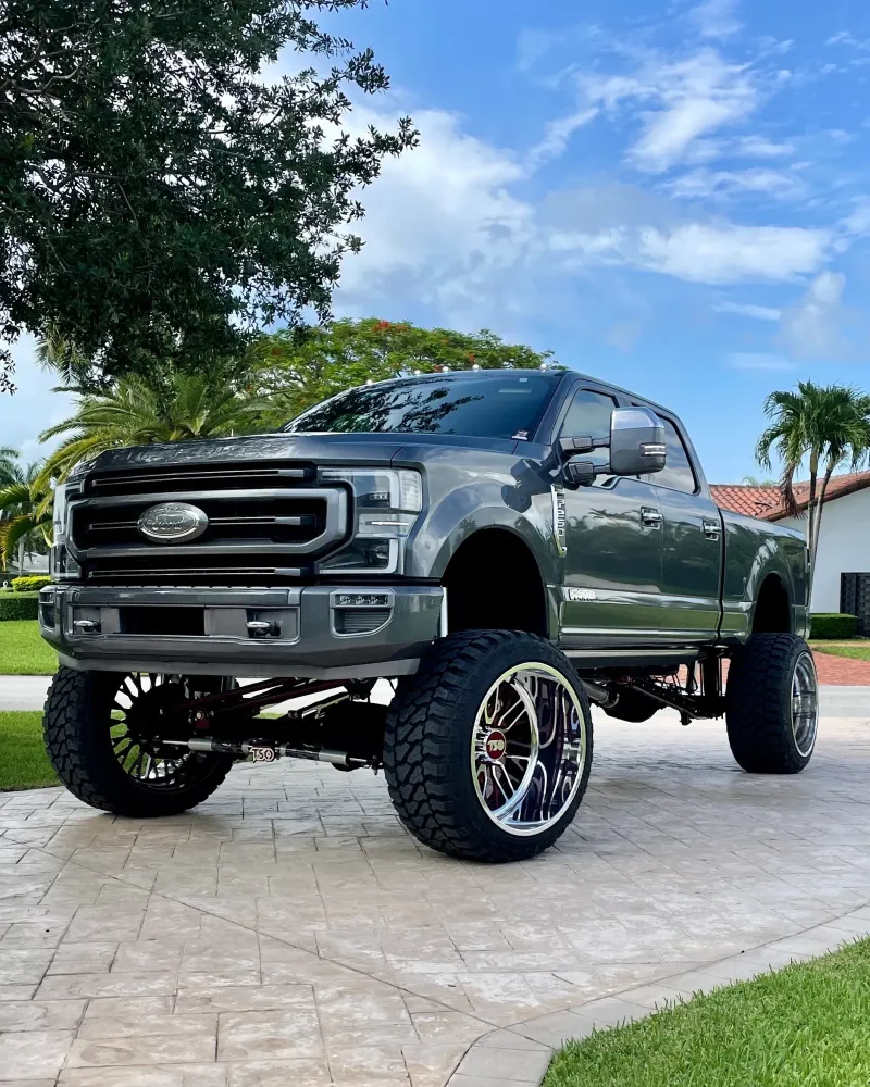 Custom High-Altitude Ford F-250 Super Duty Platinum - "Chrome & Carbon" Build