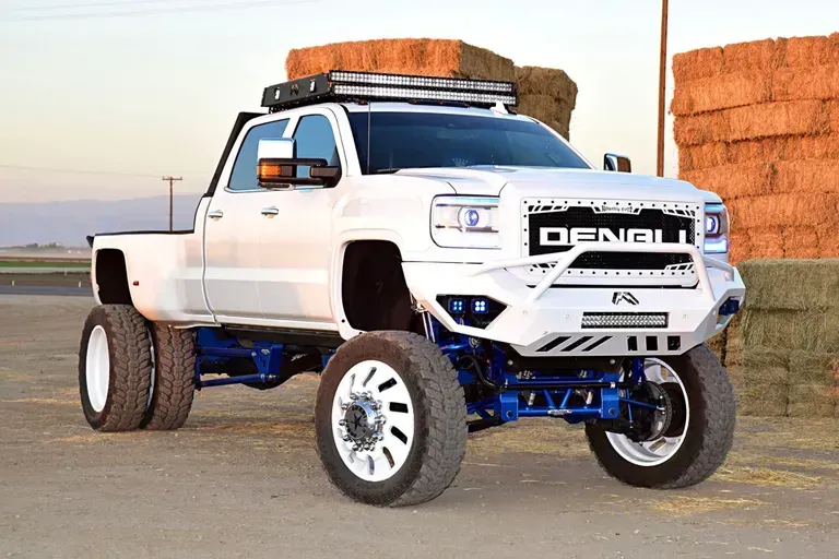 Custom 1978 Ford F-250 SuperCab - "Midnight Jade" Restomod
