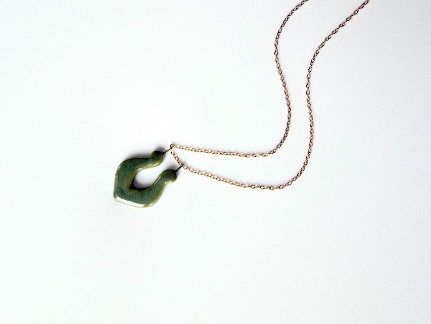 Green Tear Drop Necklace 