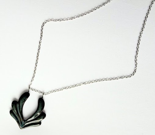 Black Lotus Necklace