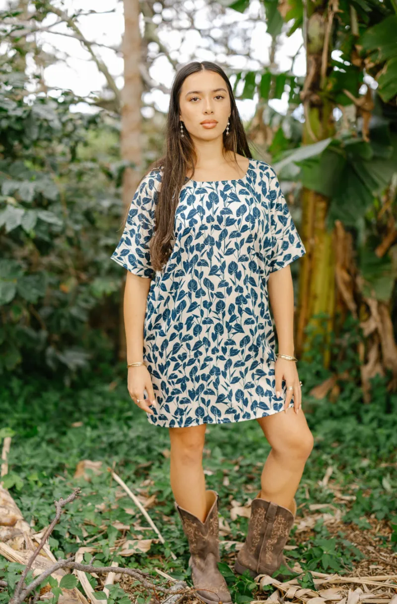 Susan Dress Anthurium White and Blue