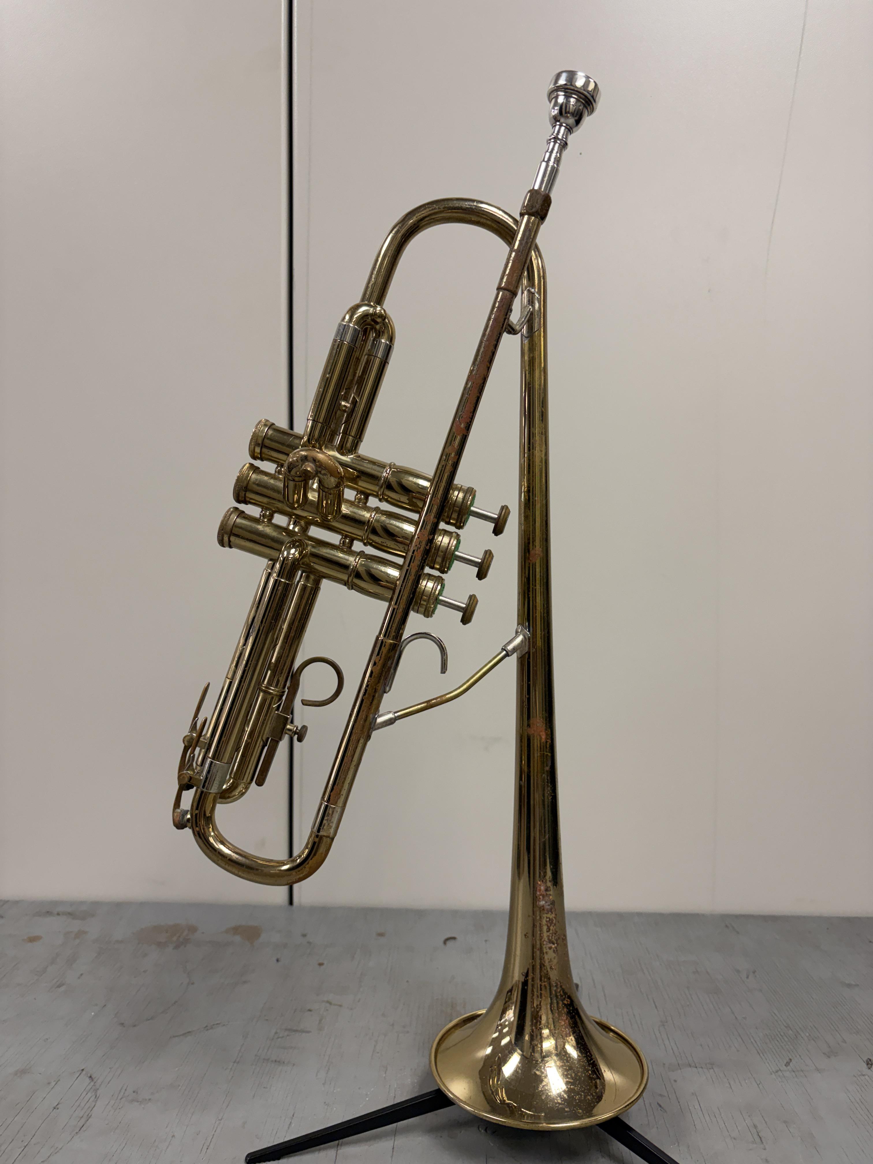 Olds Ambassador Dizzy Bell Trumpet