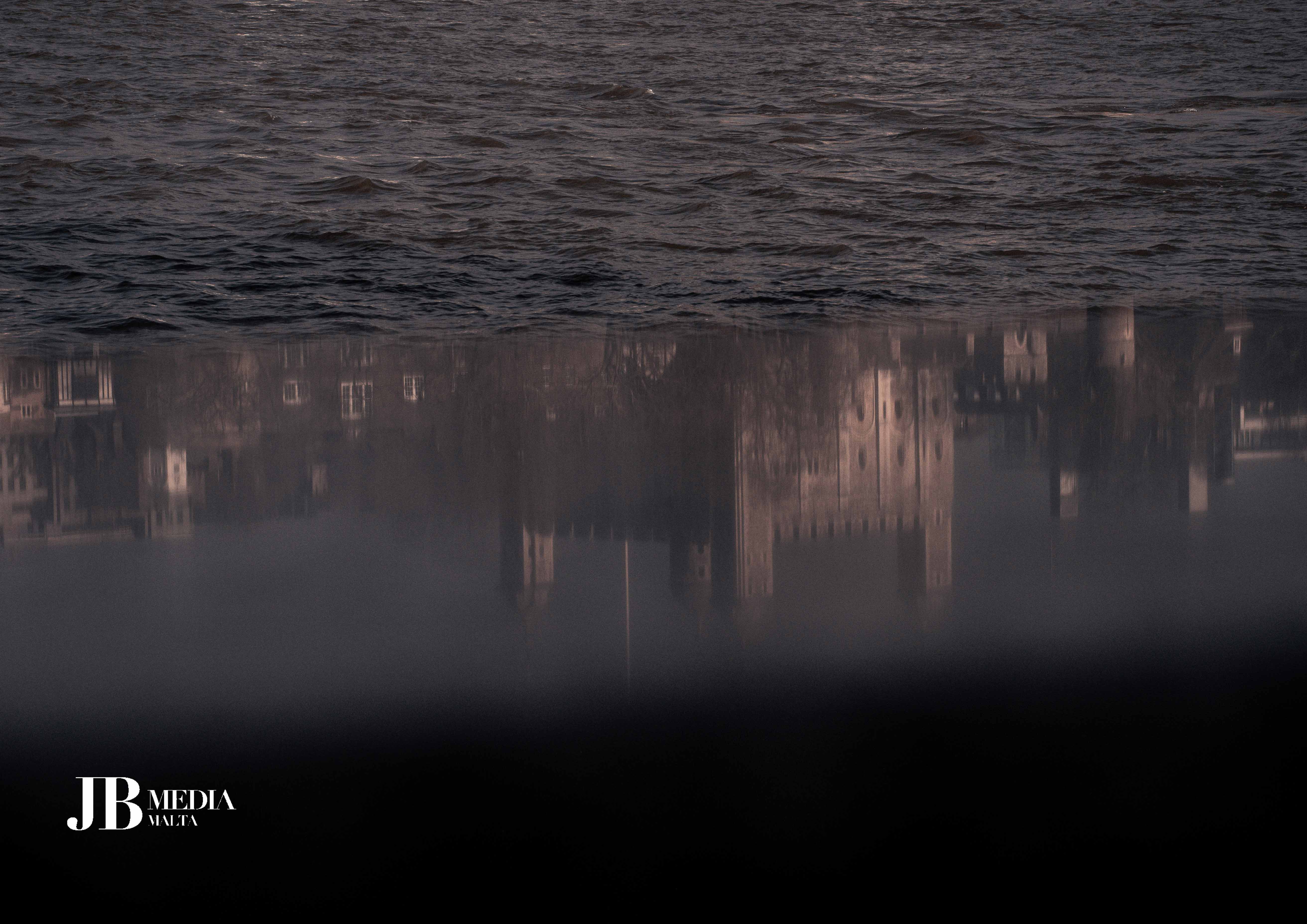 Thames Reflection