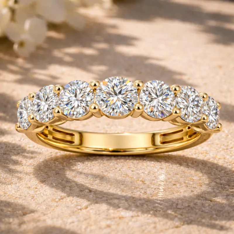 7-Stone Round Diamond Wedding Band (Yellow Gold)