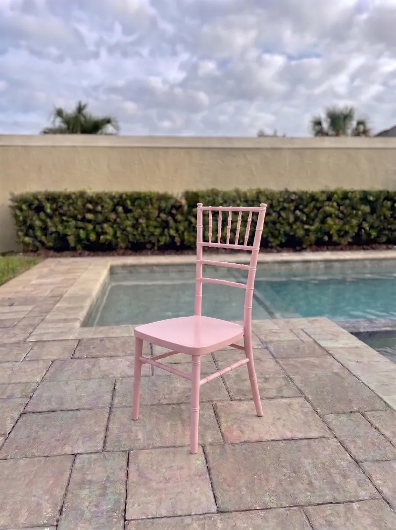 Chiavari Chair Pink Resin (child)