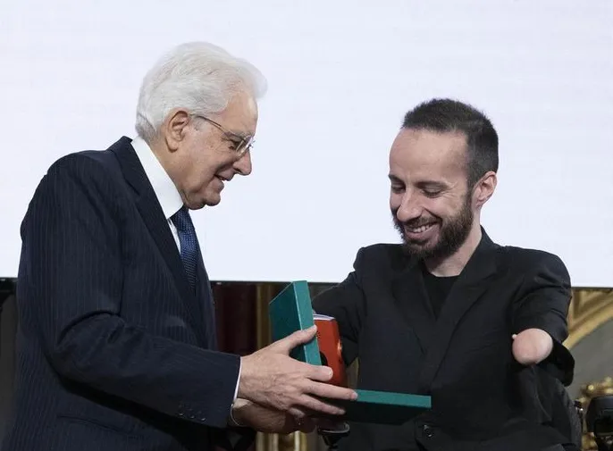 Massimiliano Sechi riceve l'Onorificenza al Merito della Repubblica Italiana dal Presidente Sergio Mattarella