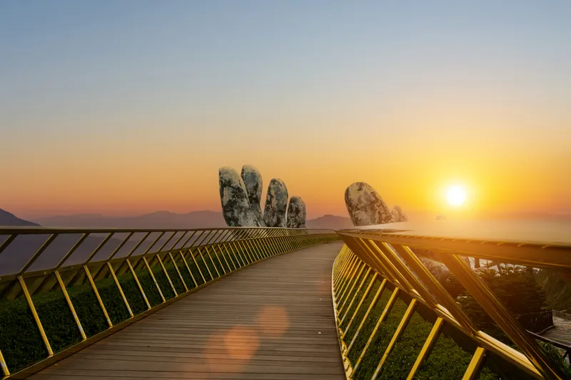 Luxury travel to Indian Ocean and Africa