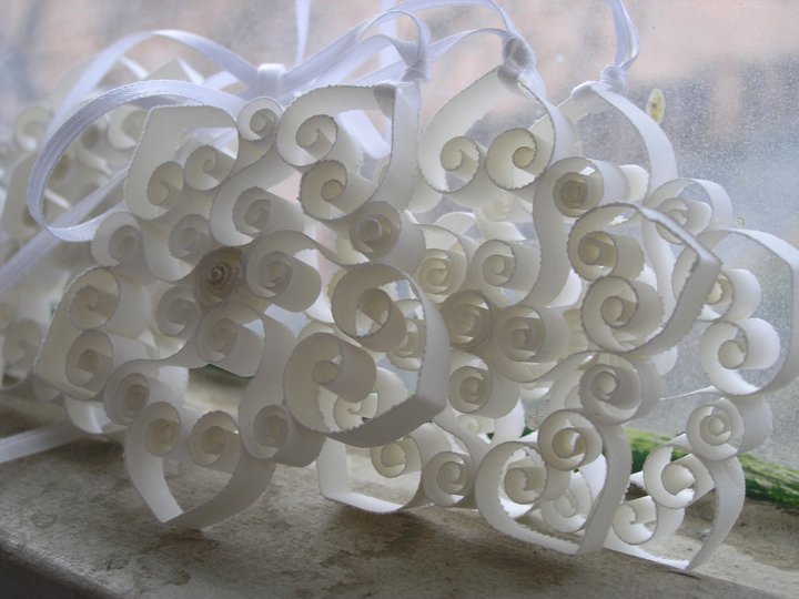 Elegant Snowflake (Garland) 5 per strand- White
