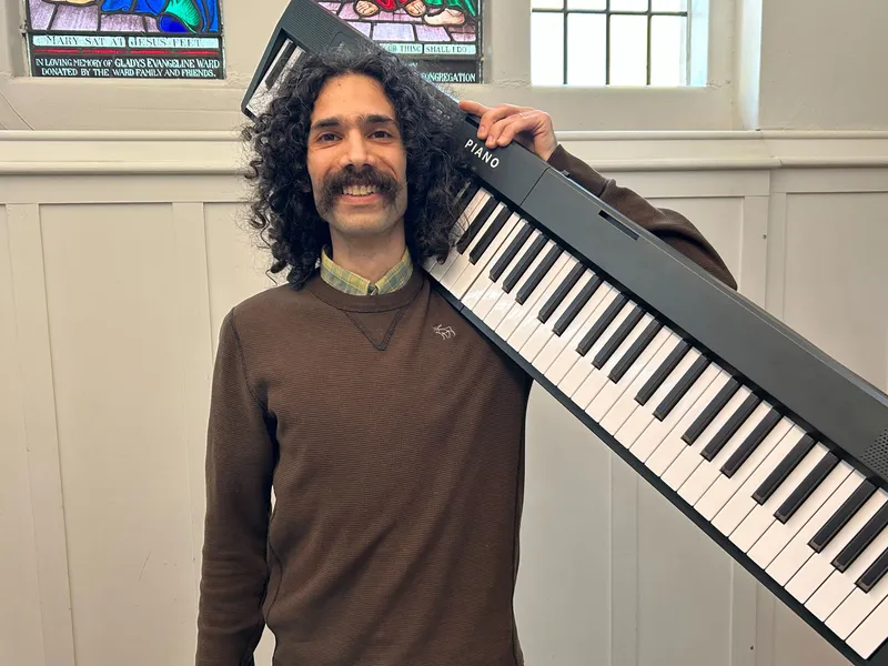 Kasra, pianist and composer at Visionary Music Academy