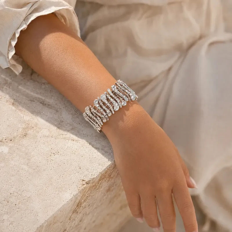 Paloma Sculpted Wave Bracelet