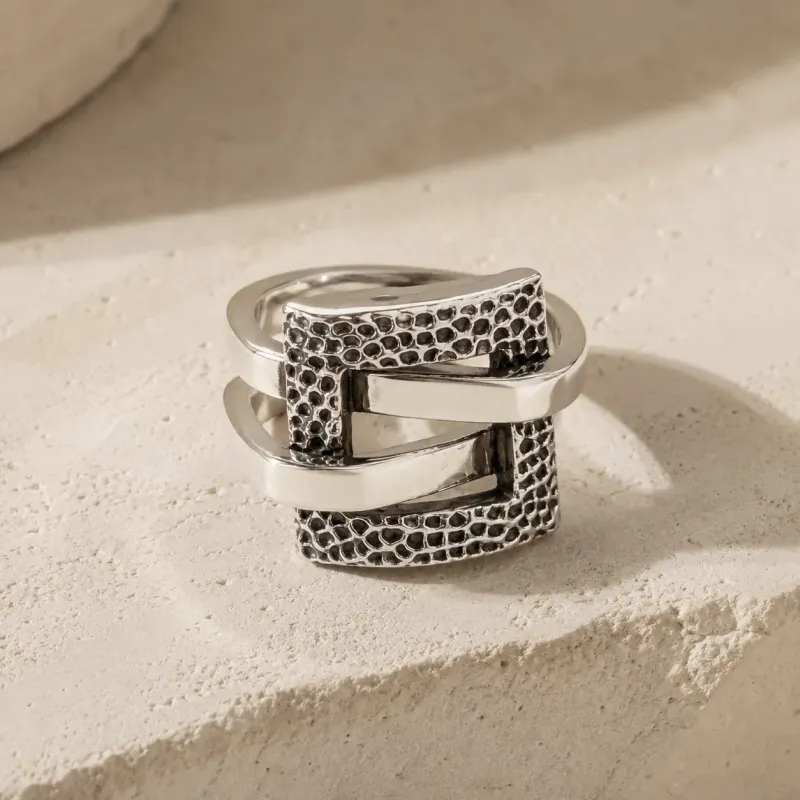 The Plot Twist Ring