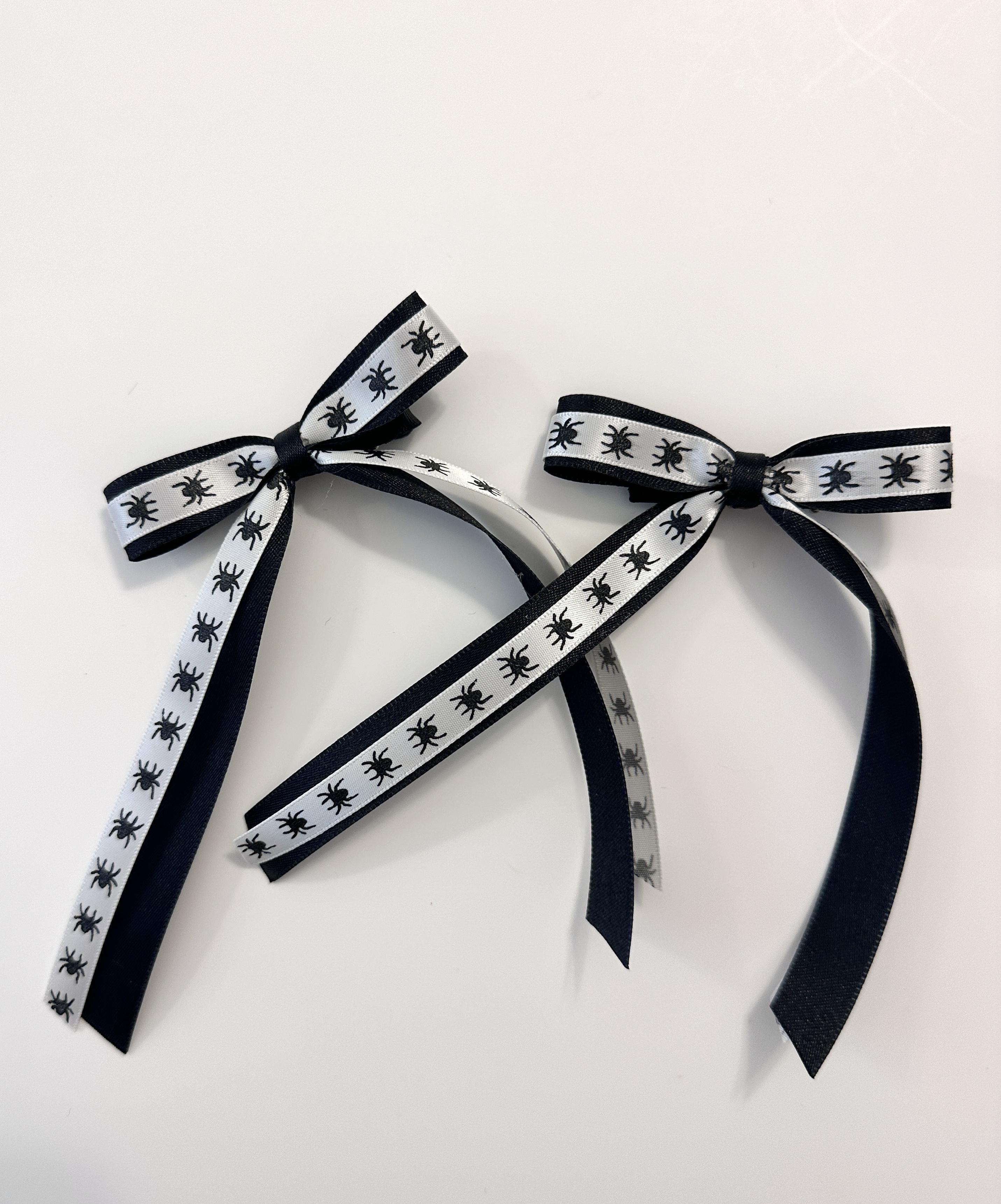 Halloween Spider Clip Bow (Pair)