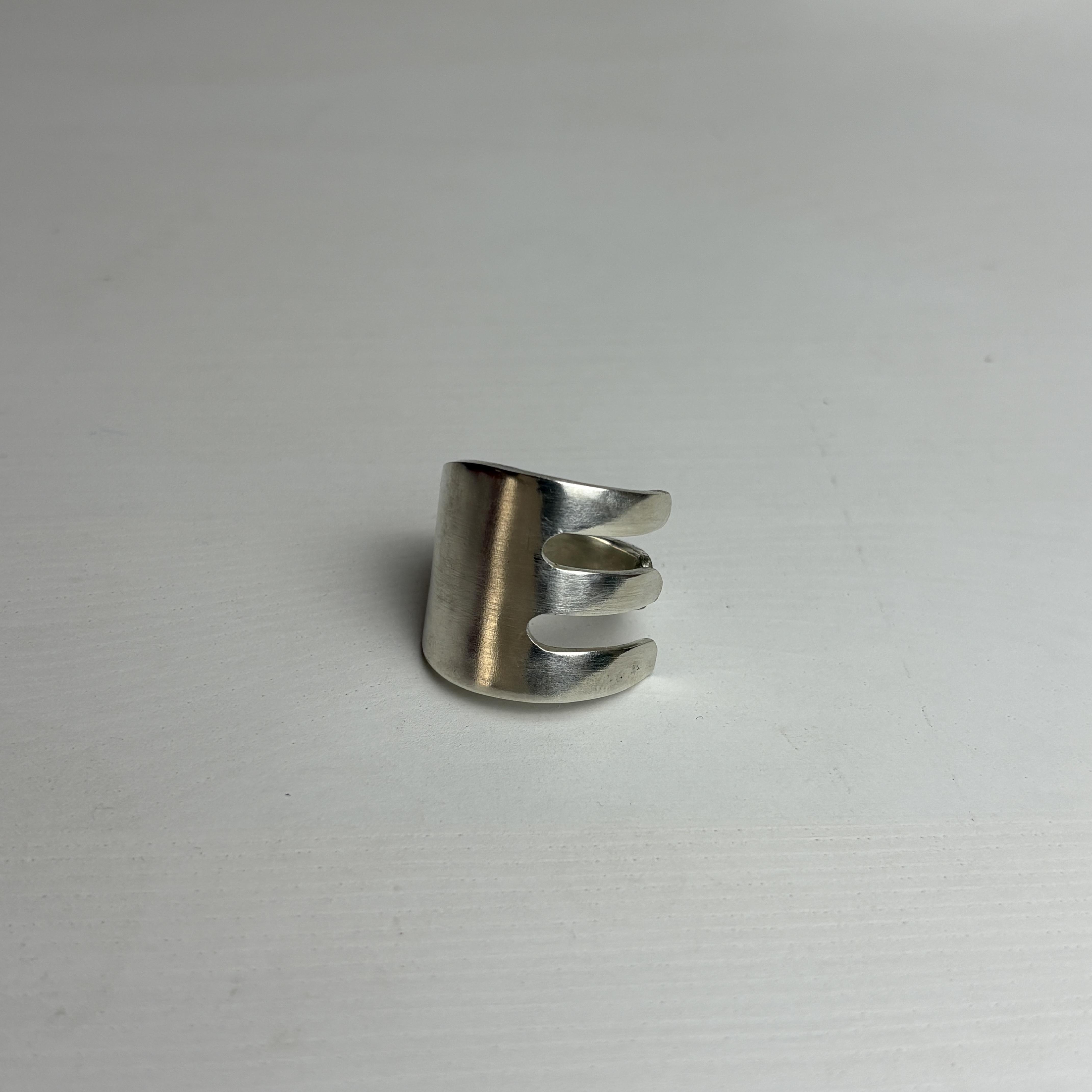 Georg - Versilberter Statement Ring