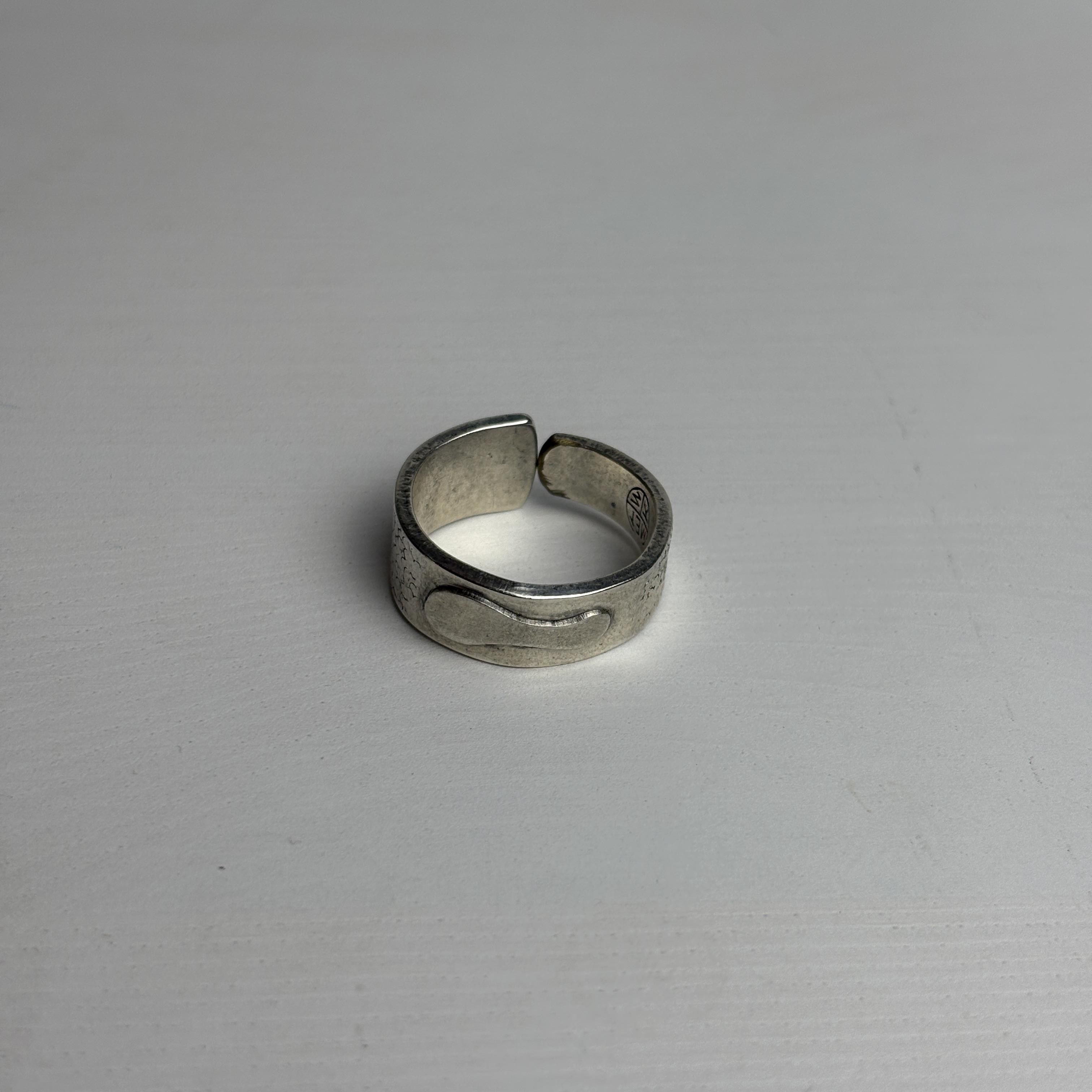 Rosa - Versilberter Klassiker Ring