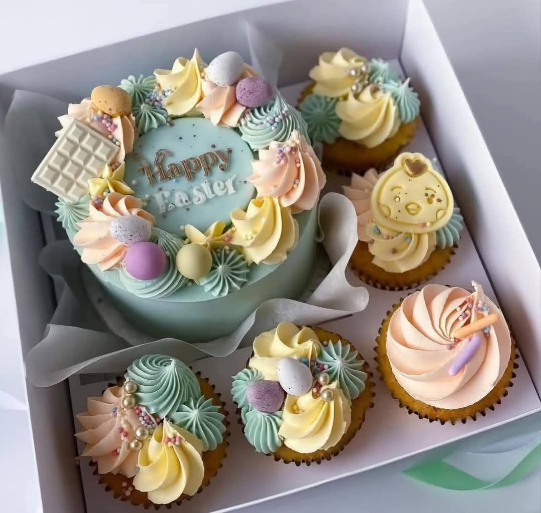 Pretty Piping Bento Box