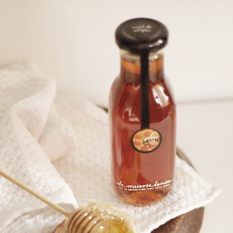 BOTELLA DE MIEL DE ABEJAS PURA