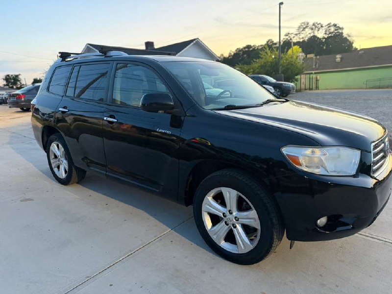 2010 Toyota Highlander Limited fully loaded 
