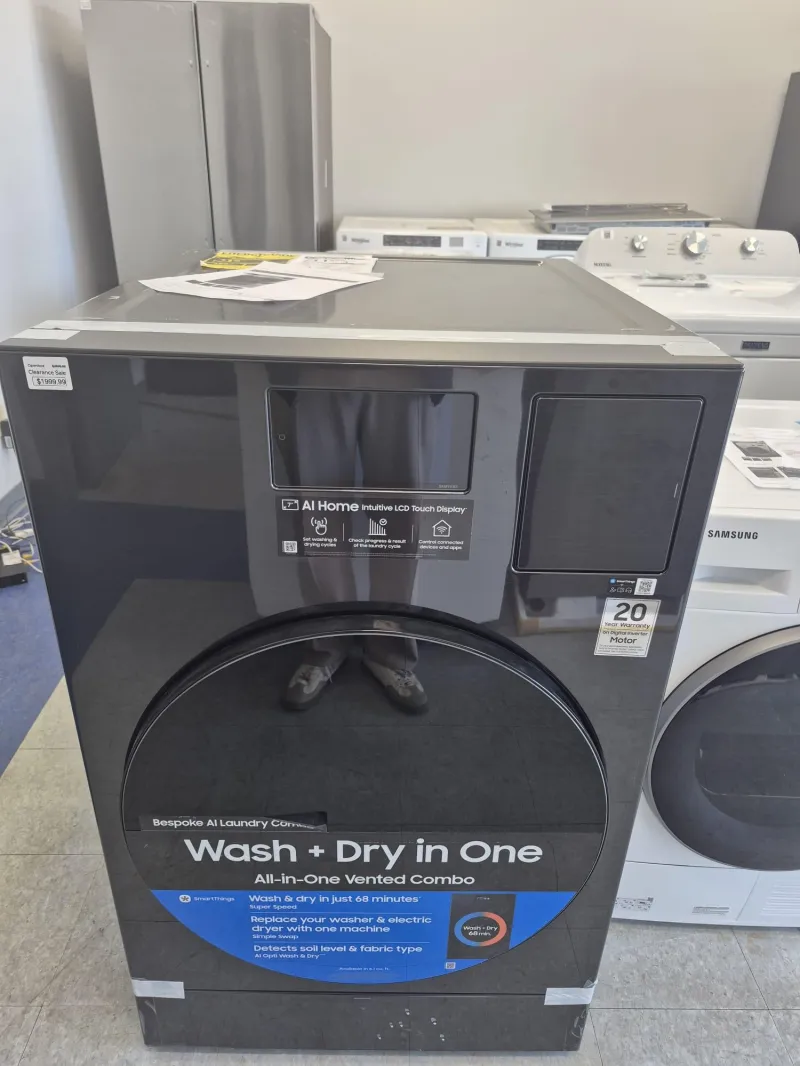 Samsung WD90F53AVB Washer Dryer Combo with AI Smart Features
