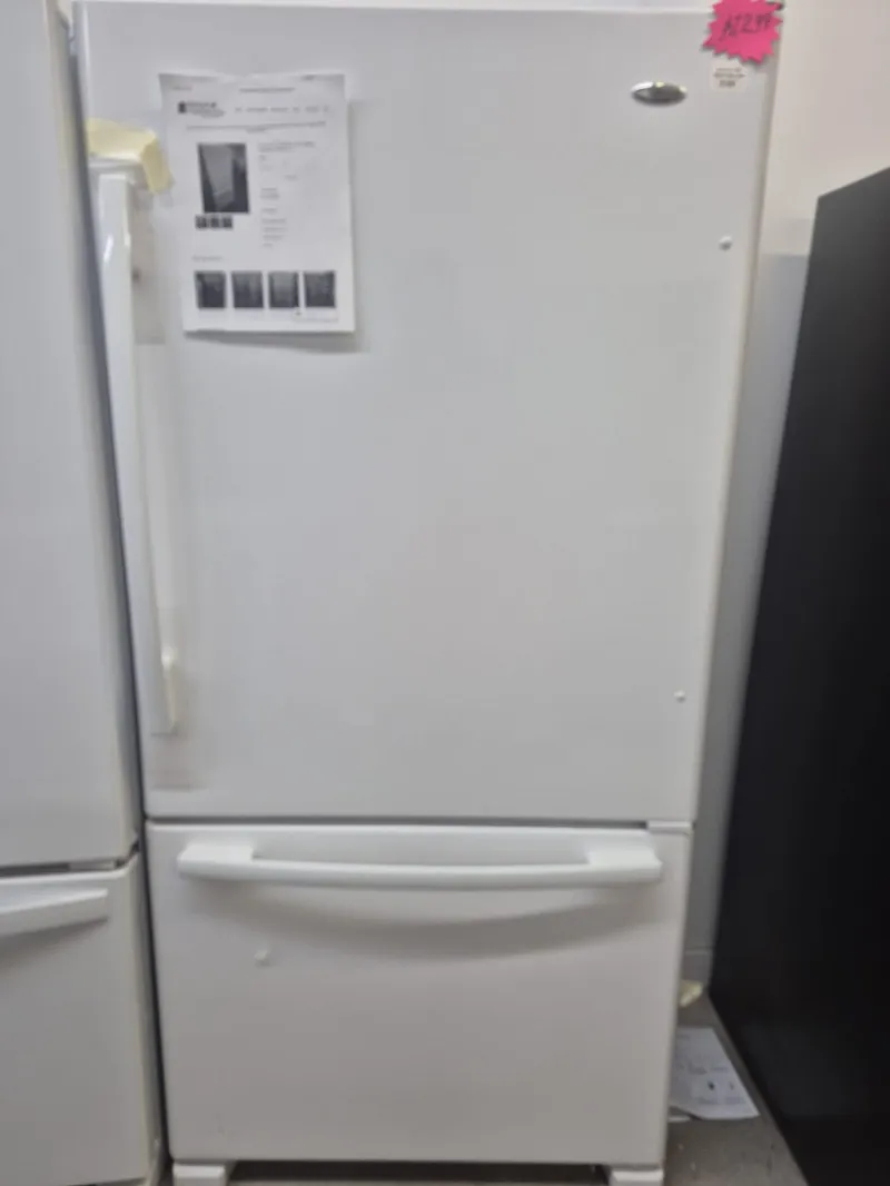 Amana Bottom Freezer Refrigerator ABB2224BRW05 – White