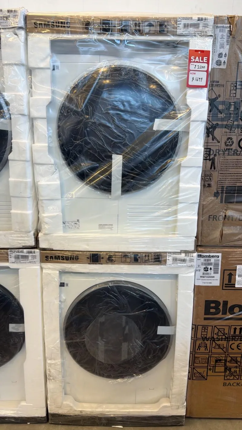 Samsung DV25B6800HW/AC & WW25B6800AW/AC Compact Washer & Heat Pump Dryer Set