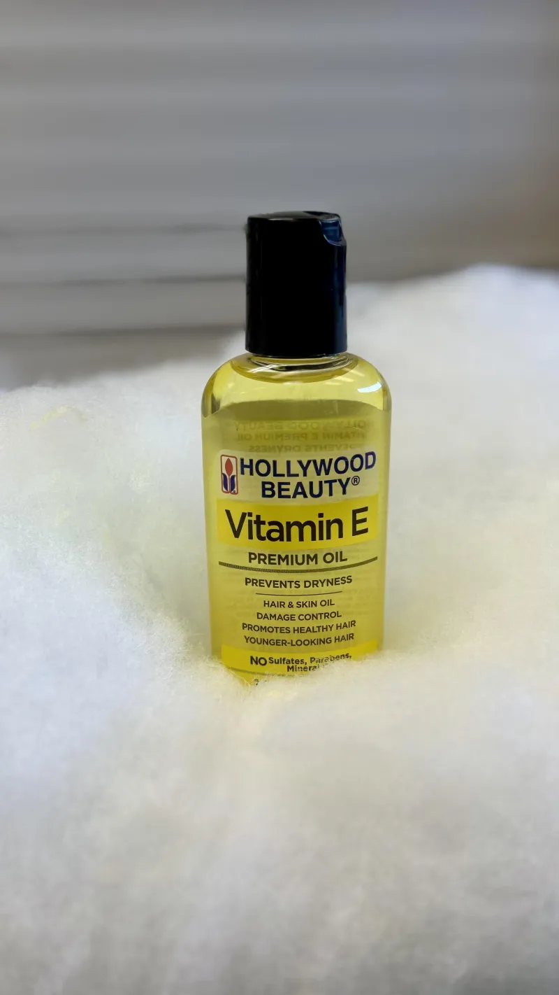 Hollywood Beauty Vitamin E premiuHollywood Beauty Vitamin E Premium Oil – 2 ozm oil