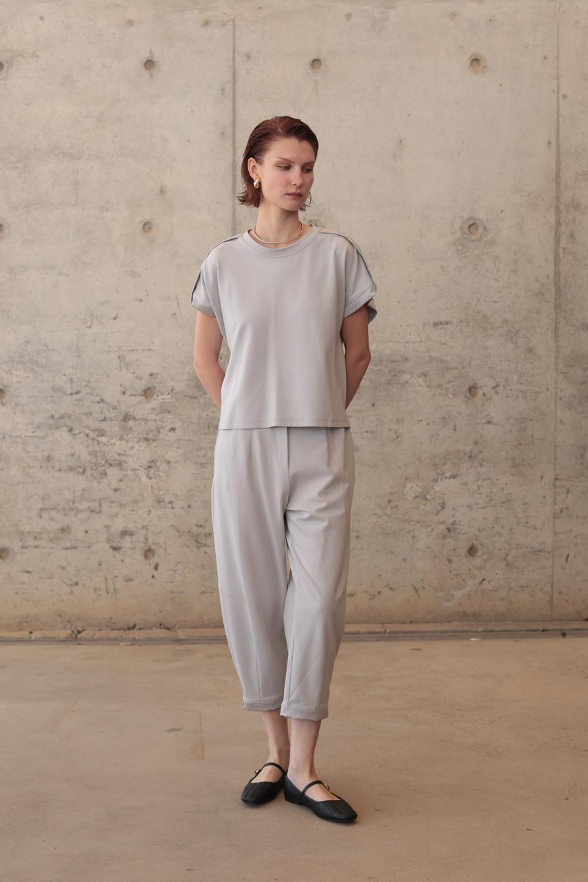 ELEGANT CO-ORD SET WITH RELAXED FIT TOP AND TAILORED TAPERED PANTS