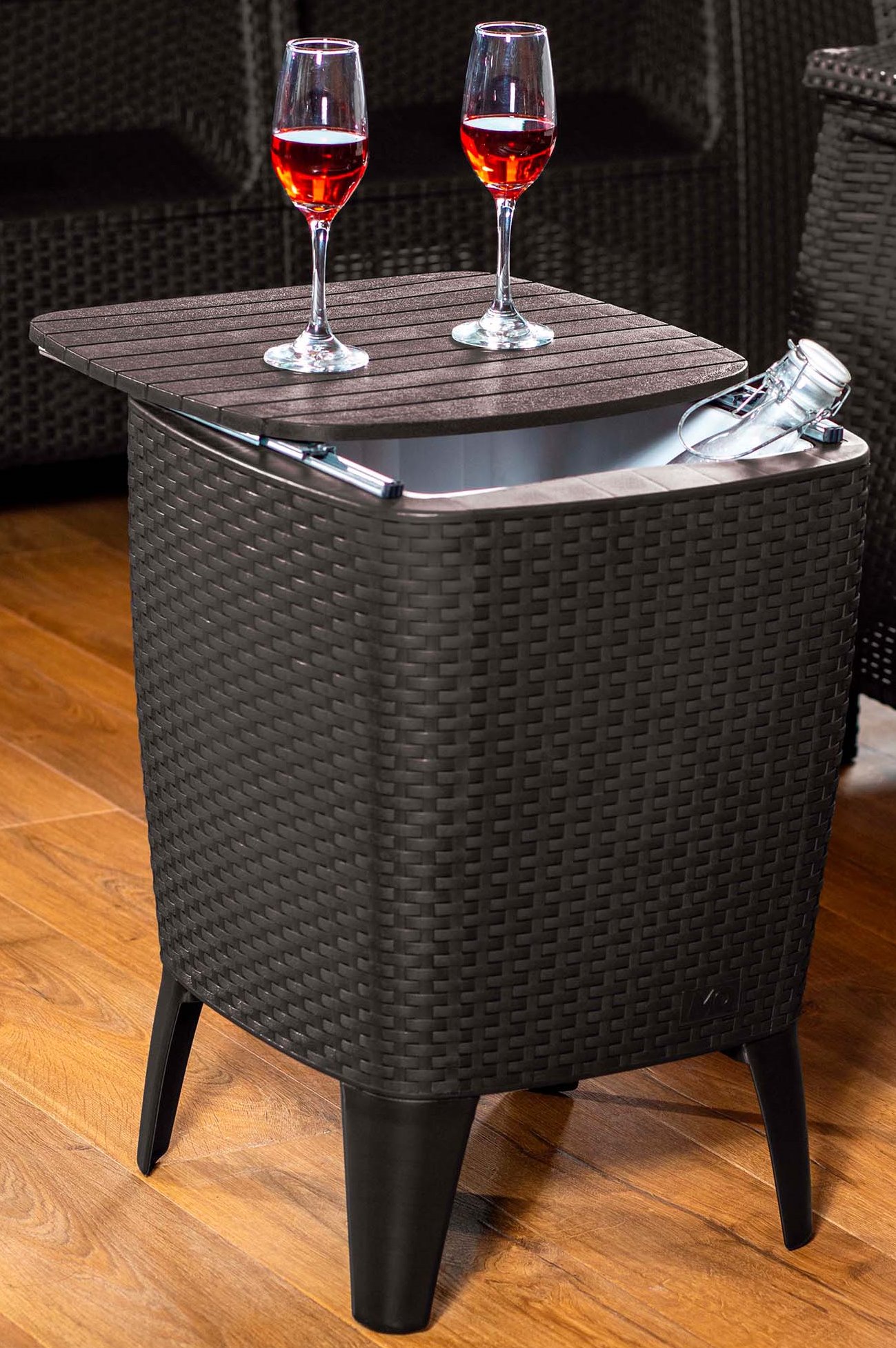  Cooler Table