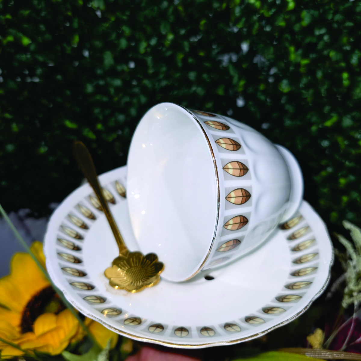 Golden Elegance Teacup Garden Bird Feeder