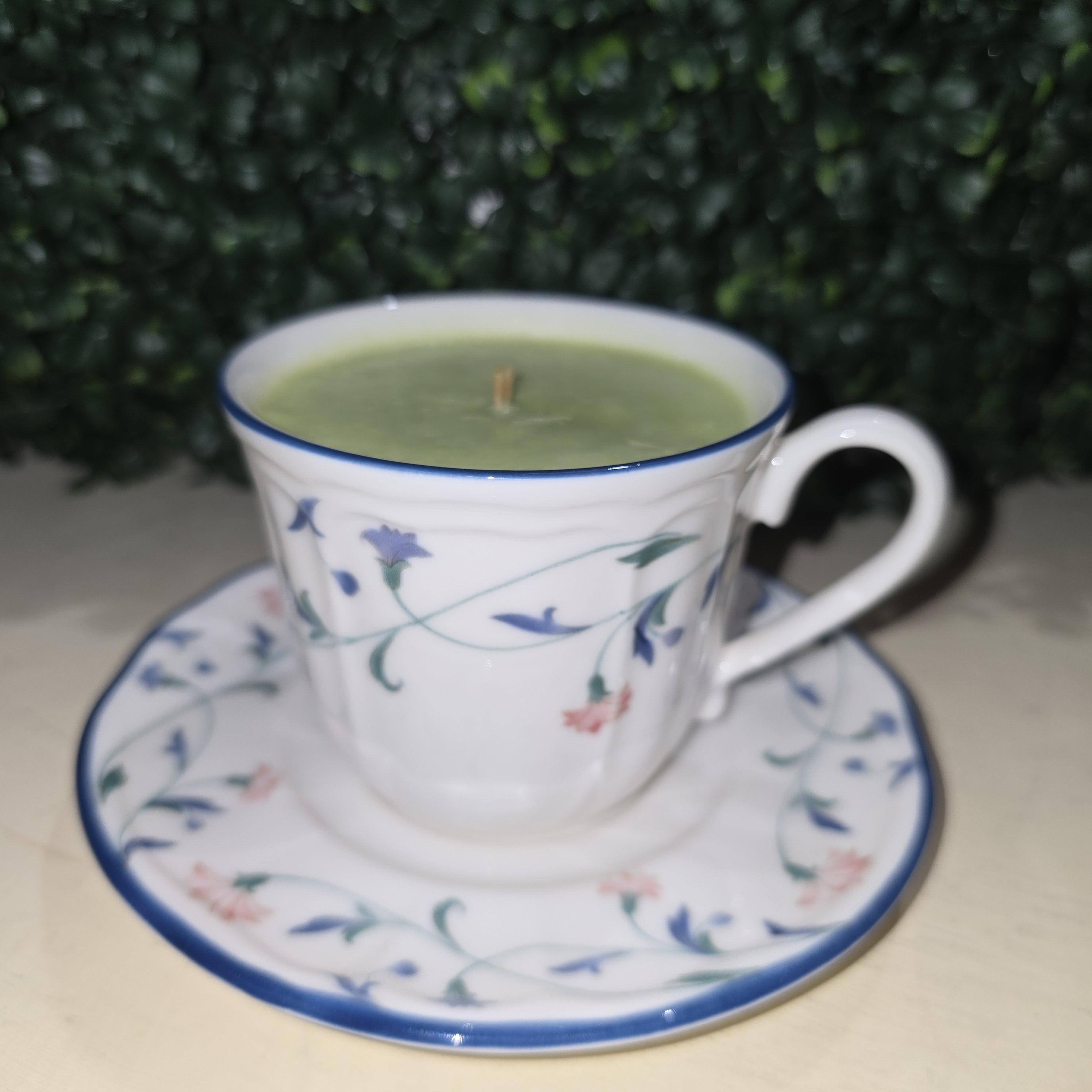 Garden Glow™ Morning Meadow Citronella Soy Candle