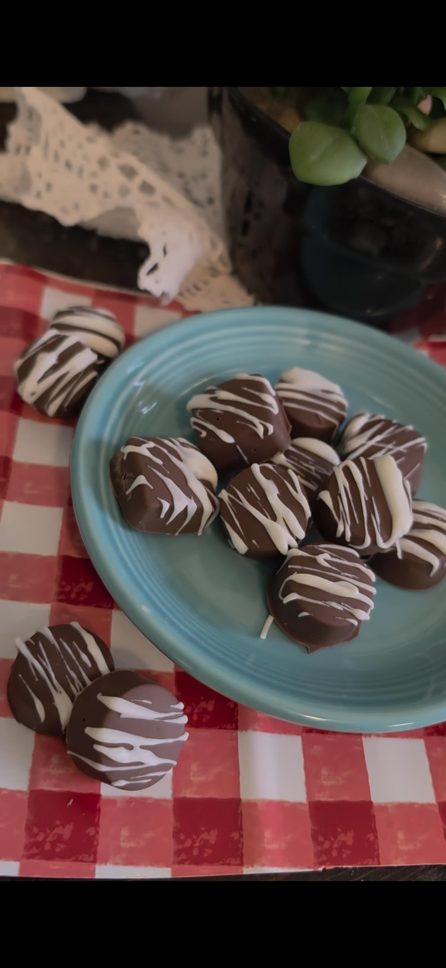 Chocolate Covered Coffee Beans (12)