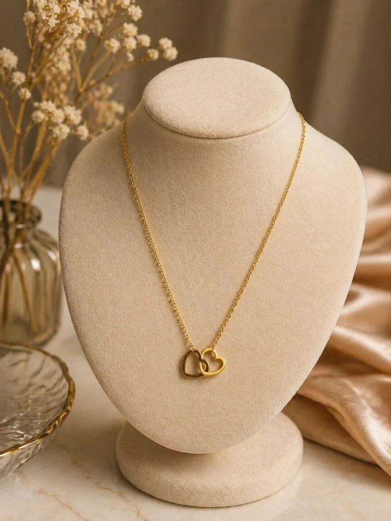Amaré Linked Hearts Pendant