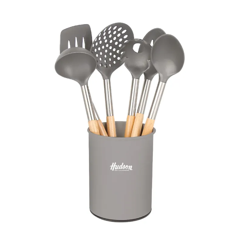 SET DE 6 UTENSILIOS DE NYLON GRIS C/MANGO MADERA